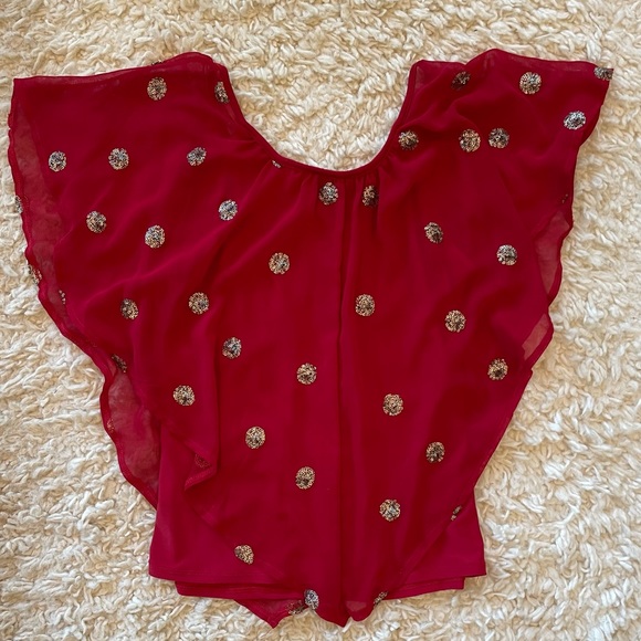 EUC Red and gold dressy layered top Women’s size Medium - Picture 4 of 4